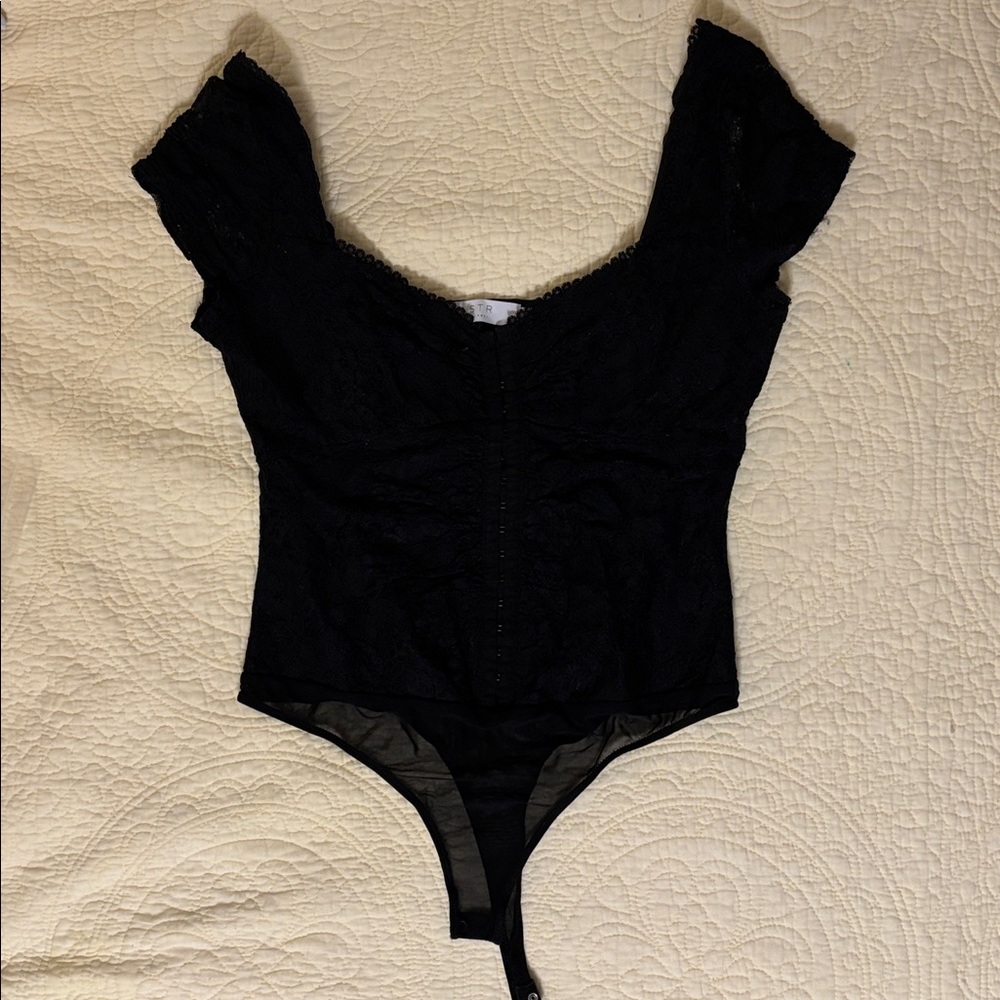 Black Lace Capped-Sleeve Bodysuit • NWOT - Picture 3 of 4